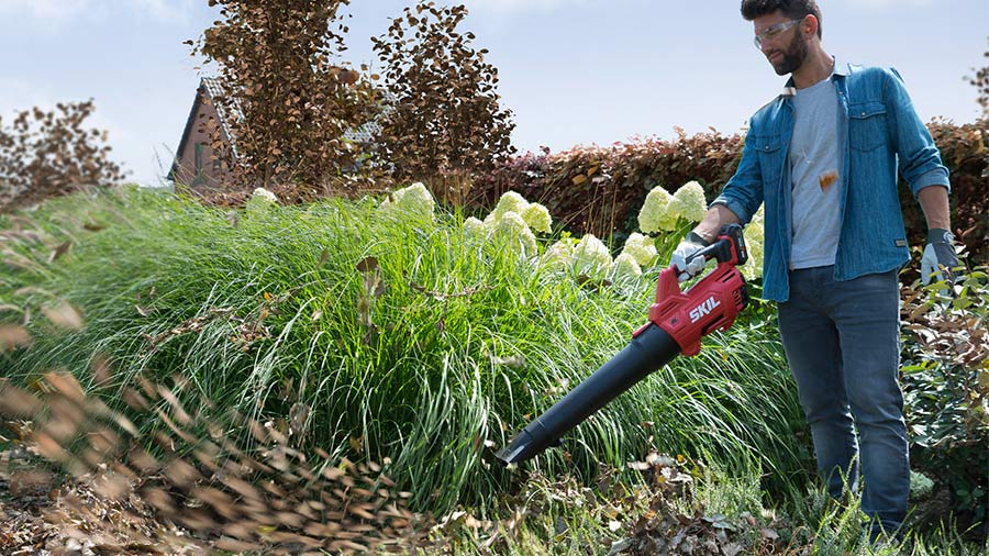 Souffleur sans fil Brushless 0330 CA SKIL Souffleur sans fil Brushless 0330 CA SKIL